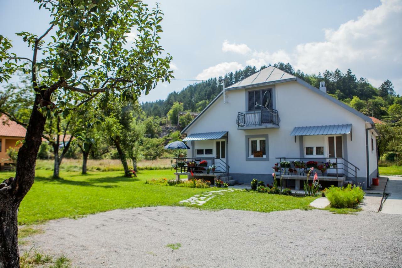 Apartments Heaven Cetinje Exterior photo